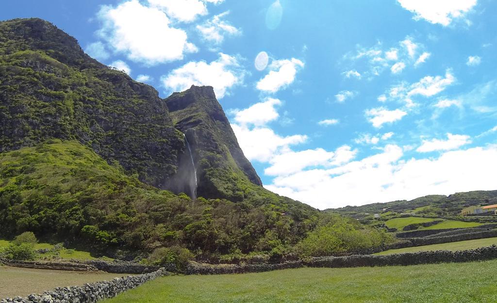 Casas Da Cascata Villa Lajes das Flores Ruang foto